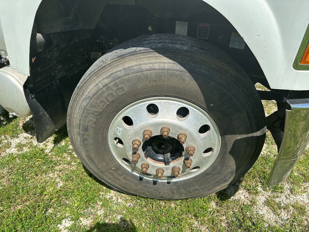 2012 MACK CHU613 - Image 16